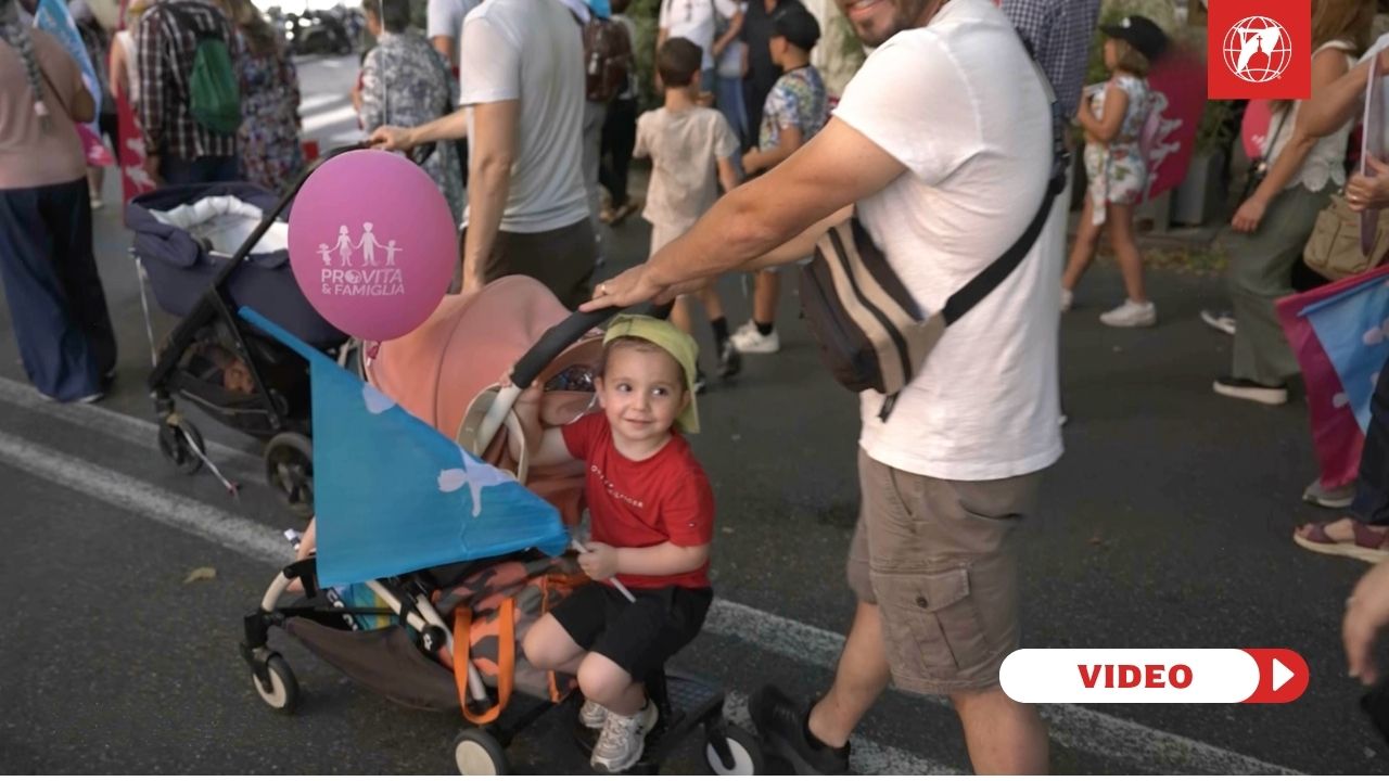 Thousands take part in Rome's March for Life