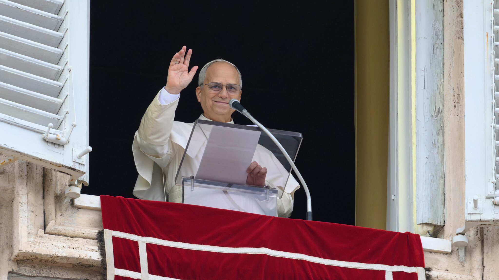 Pope Leo XIV Urges Catholic Media to Keep Human Focus