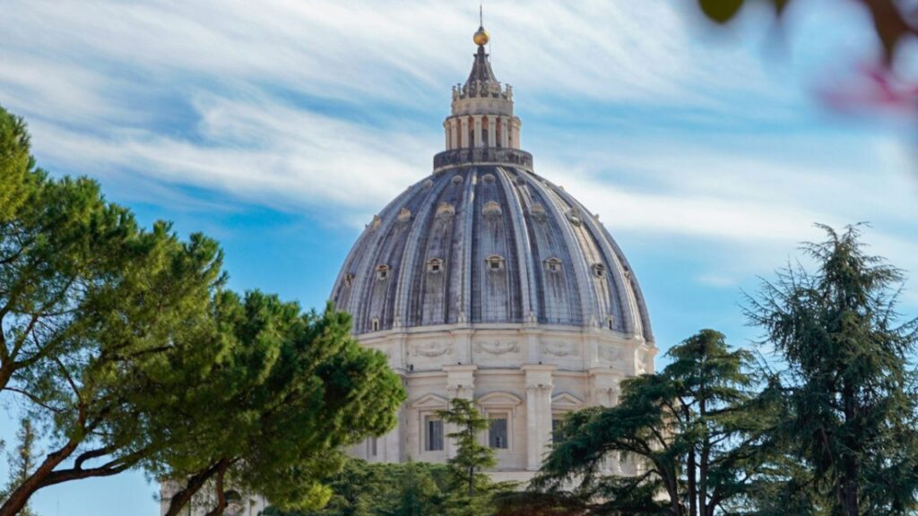 St. Peter’s Basilica dome(Photo: Unsplash)
