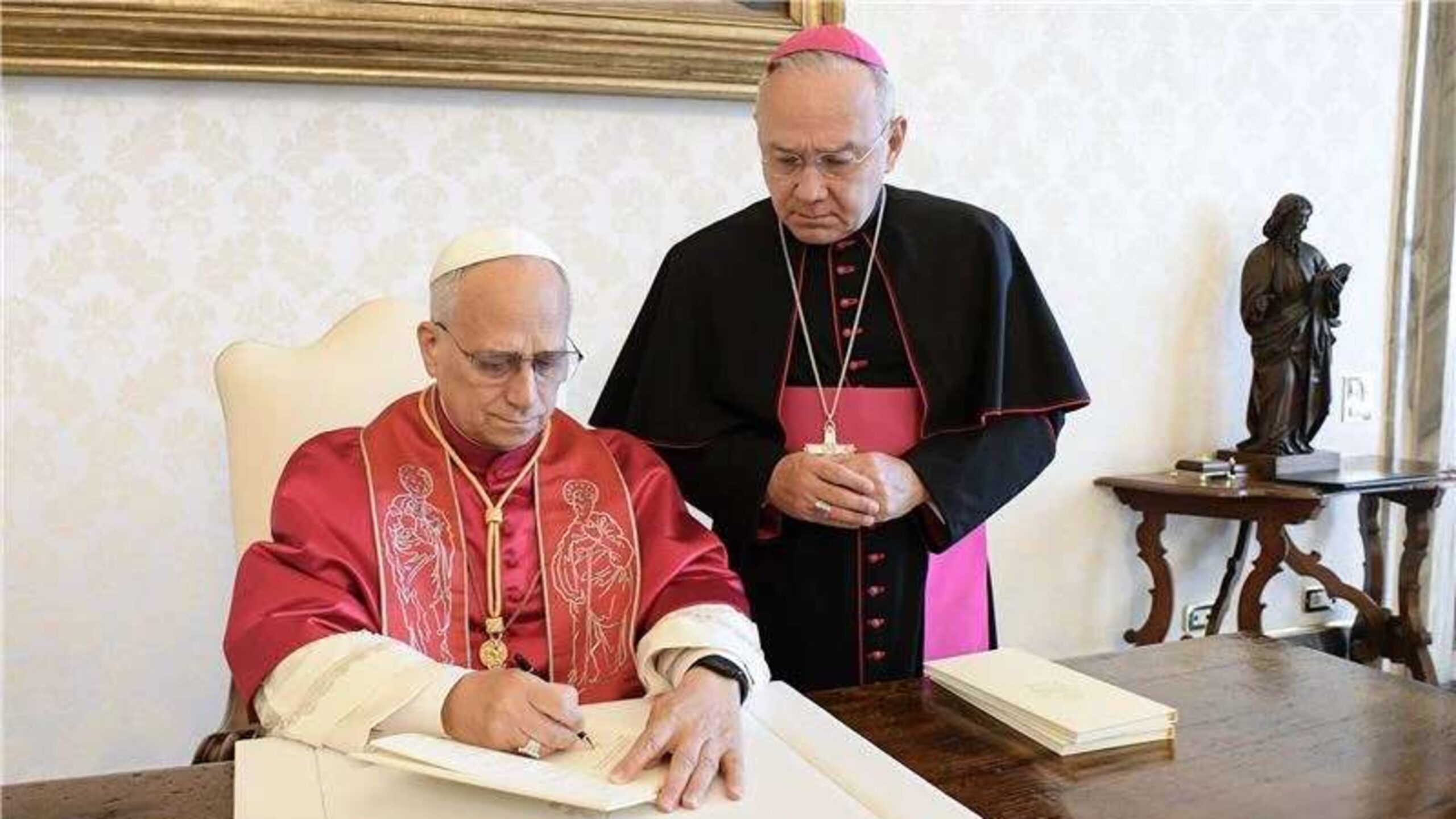 Encyclical EWTN News Explains: What Is a Papal Encyclical?