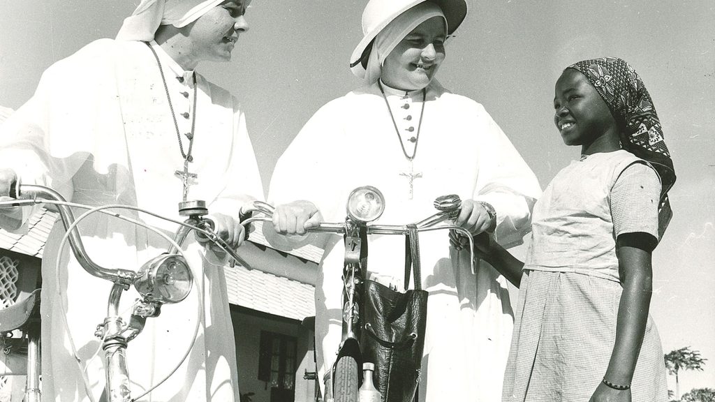 Two Comboni missionary sisters in Mozambique (undated photo). | Credit: Pontifical Mission Societies Spain