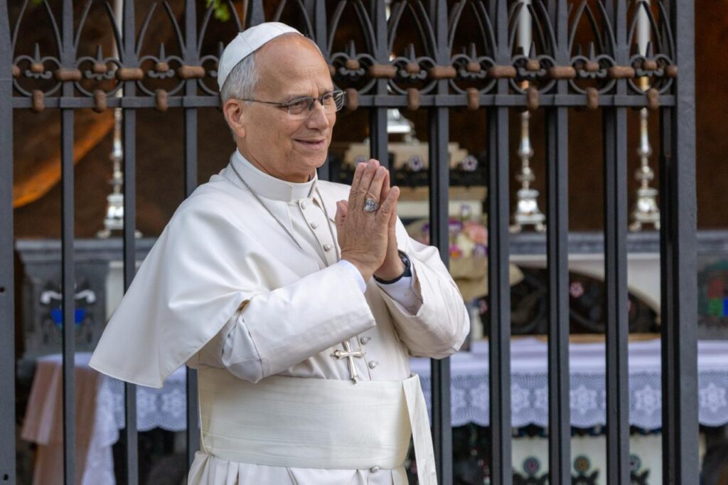 Pope Leo XIV prays a rosary for peace with hundreds of children in the Vatican Gardens on Oct. 1, 2026. | Credit: Daniel Ibáñez/EWTN News/Vatican Pool
