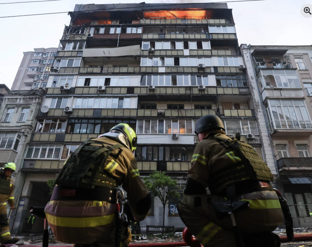 Firefighters at work during a fire in Kyiv, Ukraine. | Credit: Photo courtesy of Caritas Ukraine